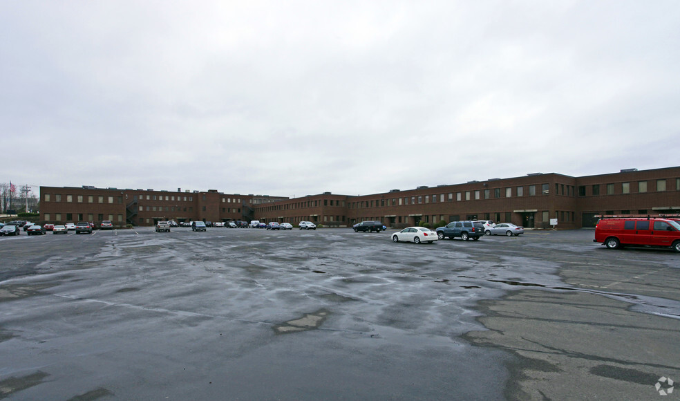 1500-1506 Boston Providence Tpke, Norwood, MA for lease - Building Photo - Image 3 of 12