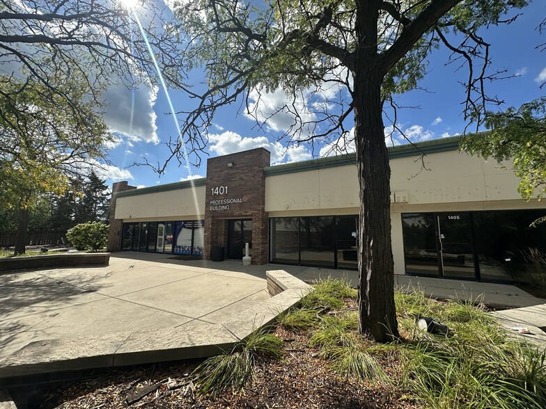 1397-1501 W Dundee Rd, Buffalo Grove, IL for lease - Building Photo - Image 3 of 11