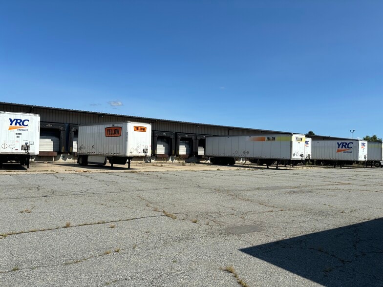 55 Industrial Rd, Cumberland, RI for sale - Building Photo - Image 1 of 6