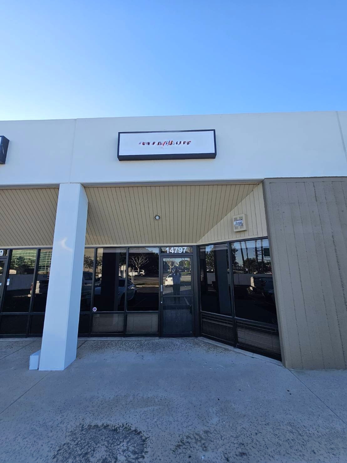 14775-14799 Carmenita Rd, Norwalk, CA for lease Interior Photo- Image 1 of 9