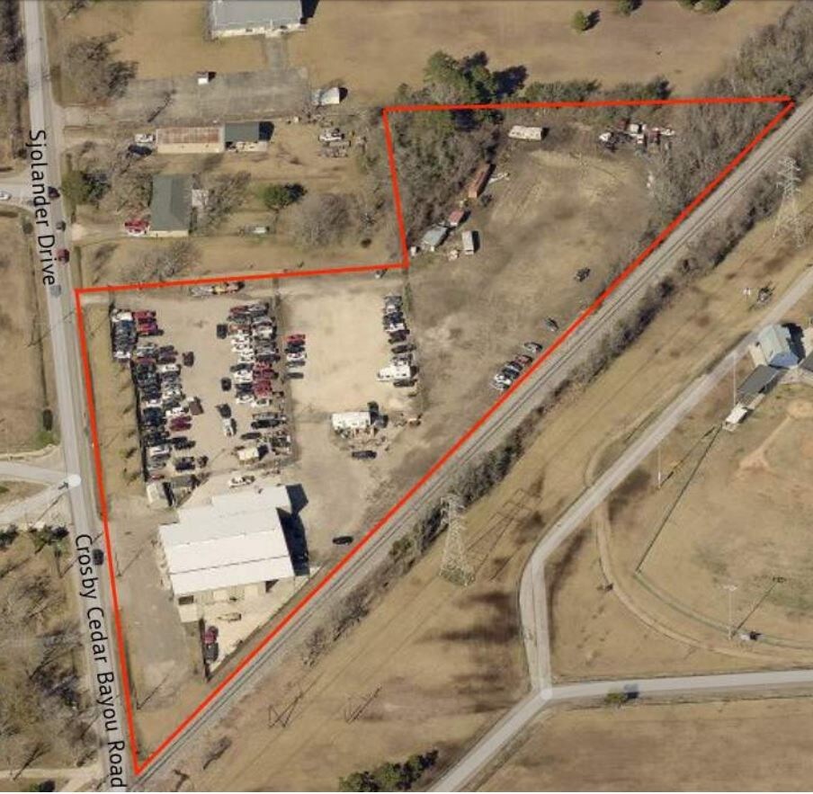 4422 Crosby Cedar Bayou Rd, Baytown, TX 77521