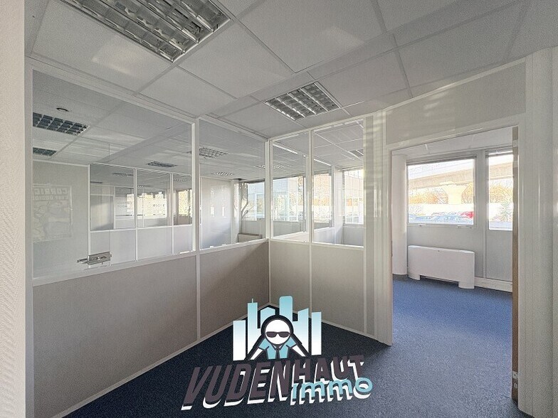 Office in Labège for lease - Interior Photo - Image 3 of 9