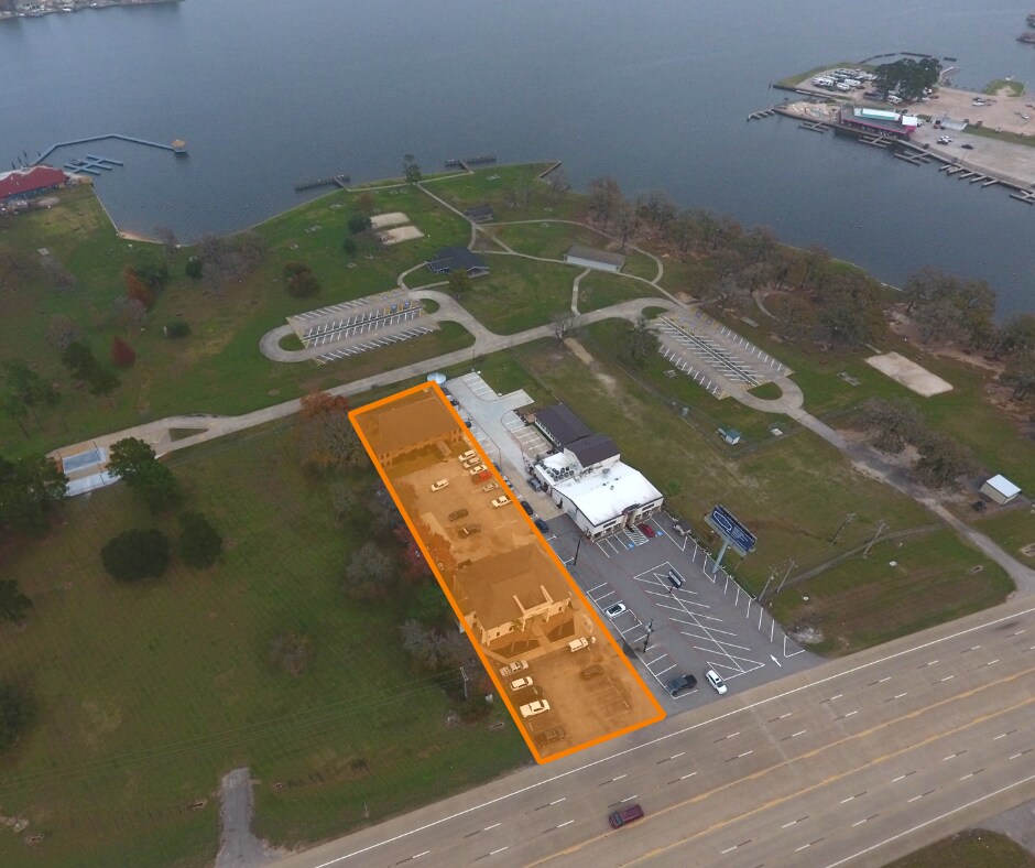 14888 Highway 105 W, Montgomery, TX for sale Building Photo- Image 1 of 1