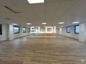 1 Rue Des Vergers, Limonest for lease Interior Photo- Image 1 of 11