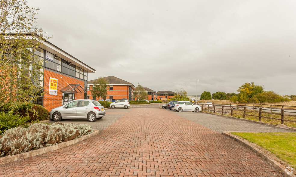 Clywedog Rd S, Wrexham for lease - Building Photo - Image 2 of 2