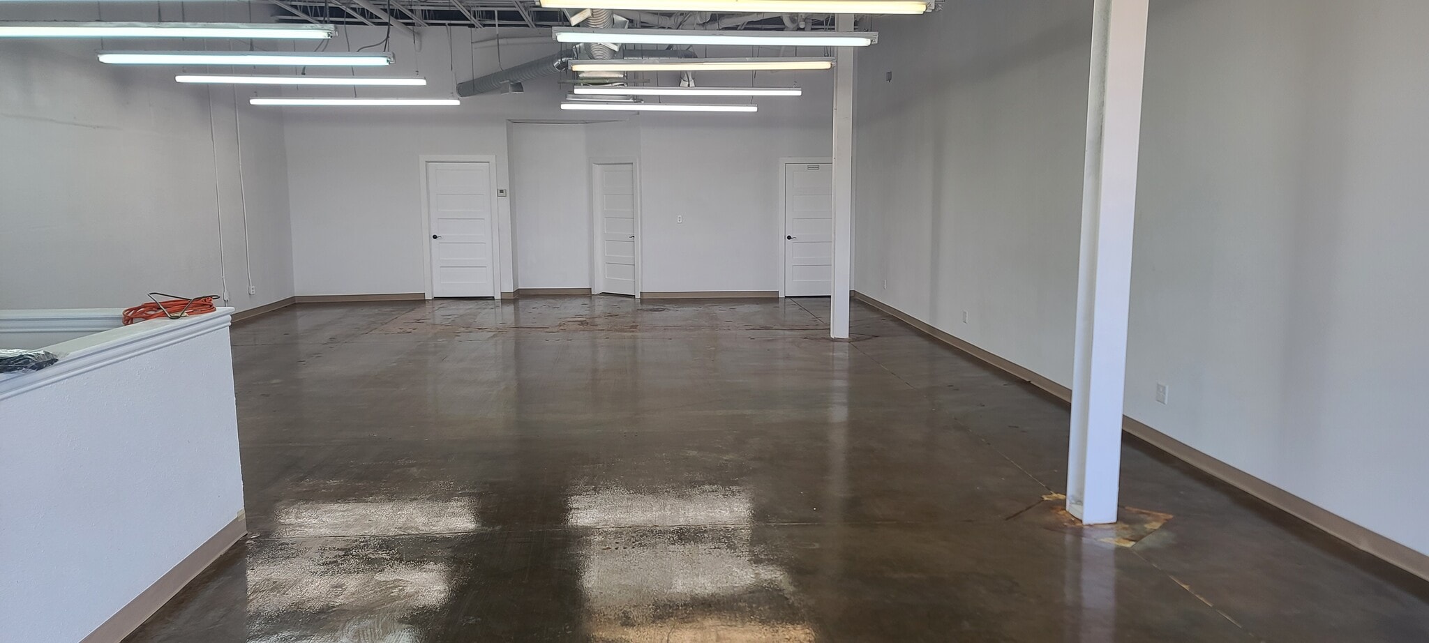 6600 Denton Hwy, Watauga, TX for lease Interior Photo- Image 1 of 3