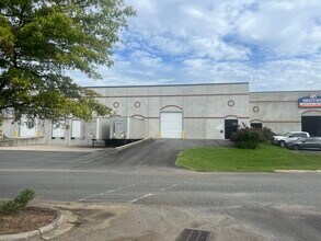 1453-1455 Dave Lyle Blvd, Rock Hill, SC for lease Building Photo- Image 1 of 8
