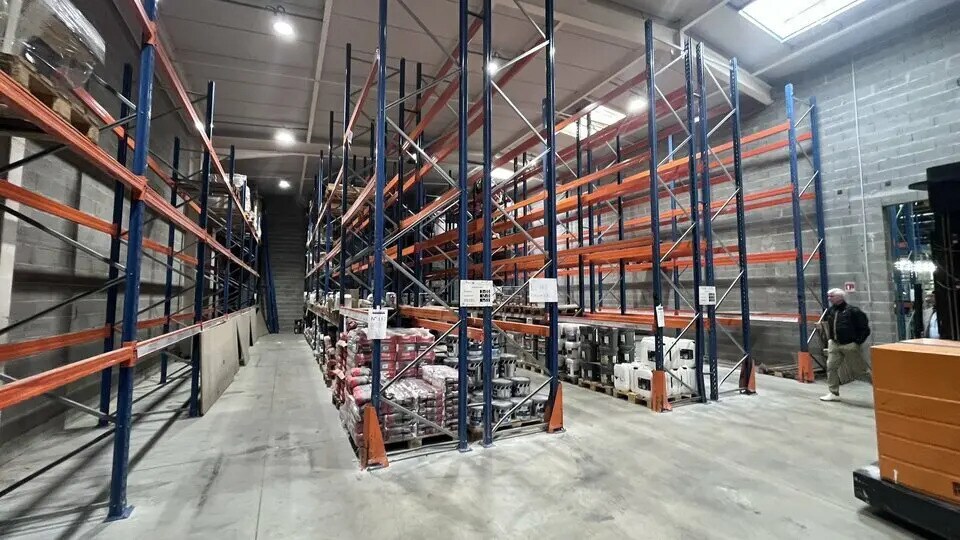 Flex in Toulouse for lease - Interior Photo - Image 3 of 7