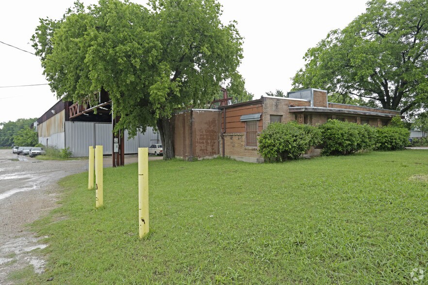 2031 W Commerce St, Dallas, TX for sale - Primary Photo - Image 1 of 1