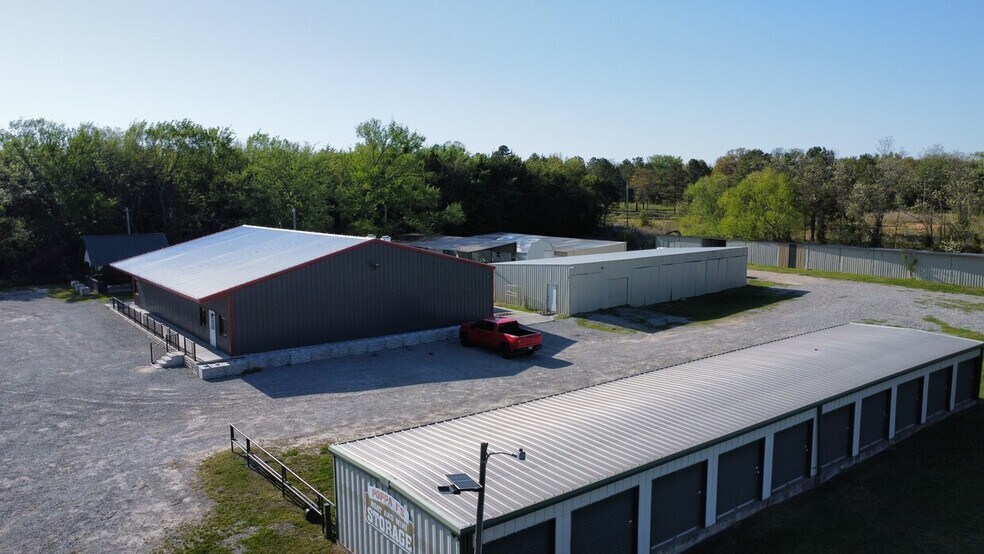 17155 OK-9, Eufaula, OK for sale - Primary Photo - Image 1 of 1