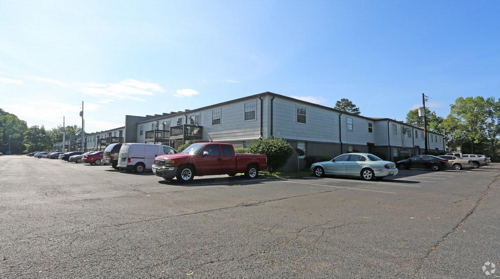 569 Flint Hill Rd, Bessemer, AL for sale - Primary Photo - Image 1 of 1