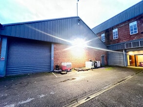 20 Edwards Ln, Liverpool for lease Building Photo- Image 1 of 14
