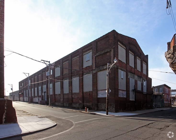 2408-2446 Ellsworth St, Philadelphia, PA for lease - Primary Photo - Image 1 of 2