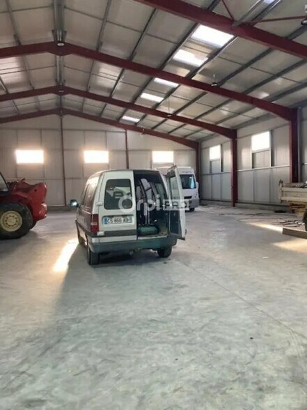 Retail in Brech for lease - Building Photo - Image 2 of 3