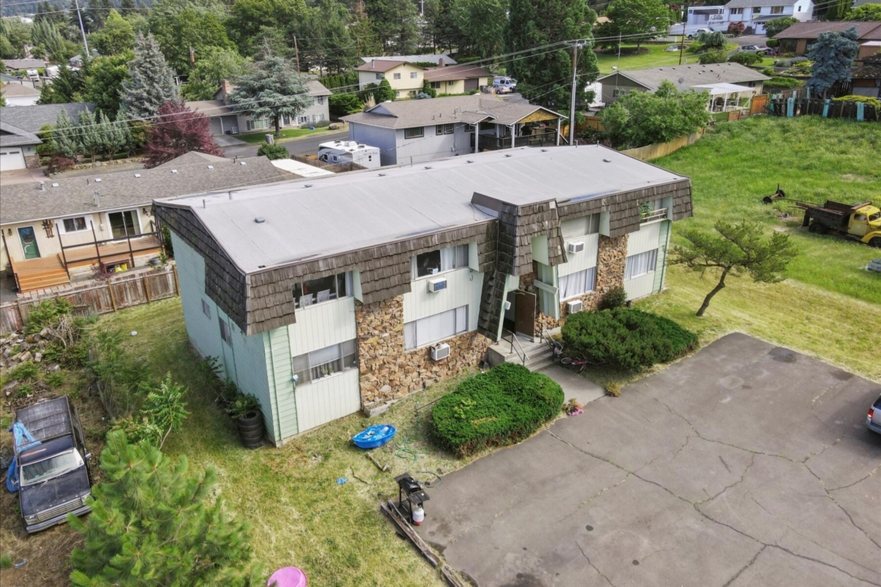 1116 W Eric Ct, The Dalles, OR for sale Primary Photo- Image 1 of 1