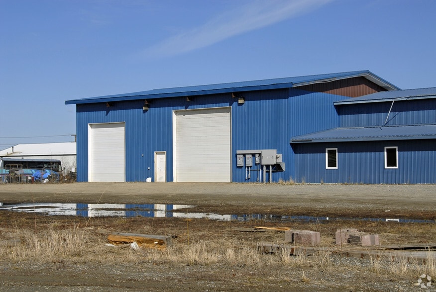 3202 Industrial Ave, Fairbanks, AK for lease - Building Photo - Image 3 of 8