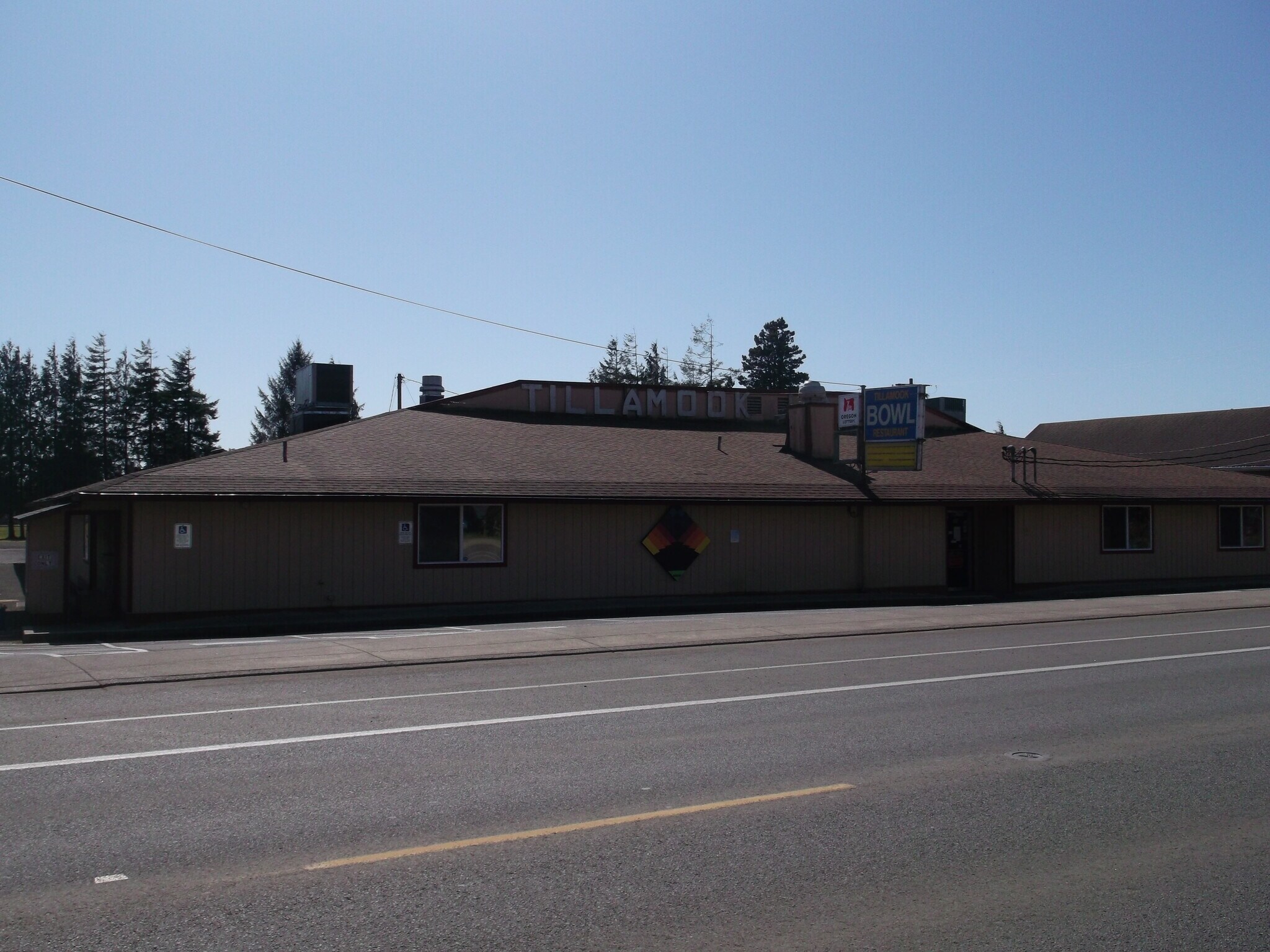 3703 3rd St, Tillamook, OR for sale Primary Photo- Image 1 of 1