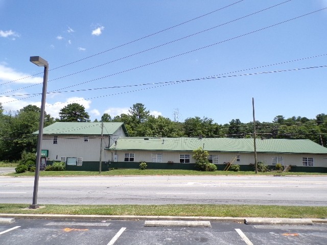 2398 Hendersonville Rd, Arden, NC for sale - Building Photo - Image 1 of 1