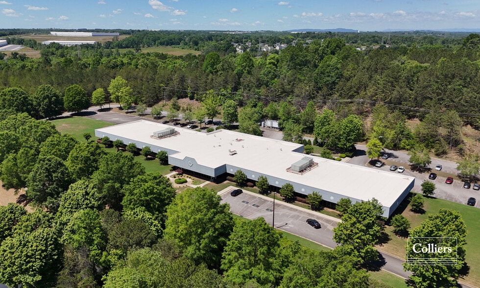 310 Inglesby Pky, Duncan, SC for lease - Building Photo - Image 2 of 4