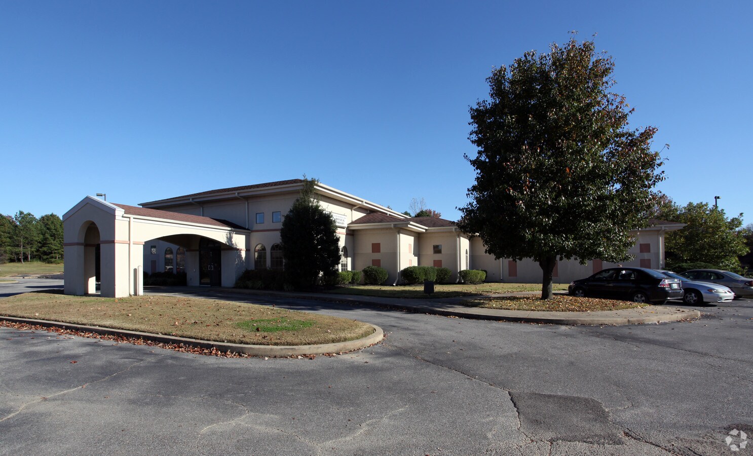 4816 Riverdale Rd, Memphis, TN 38141 Office for Sale