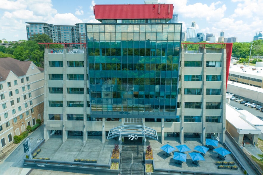 550 Pharr Rd NE, Atlanta, GA for lease - Building Photo - Image 1 of 12