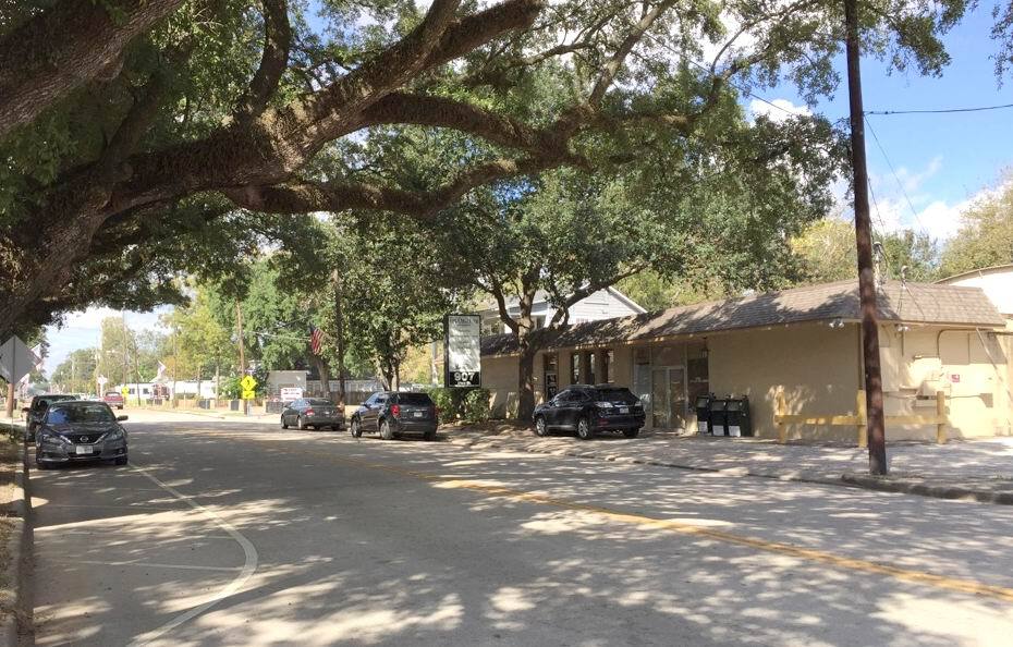 907 E Main St, Humble, TX for sale Building Photo- Image 1 of 1