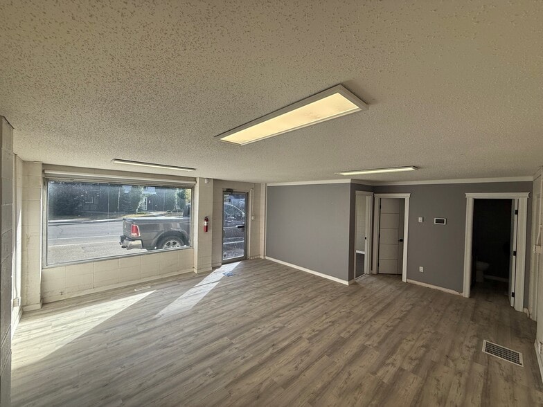 5912 54 Ave, Red Deer, AB for sale - Building Photo - Image 3 of 11