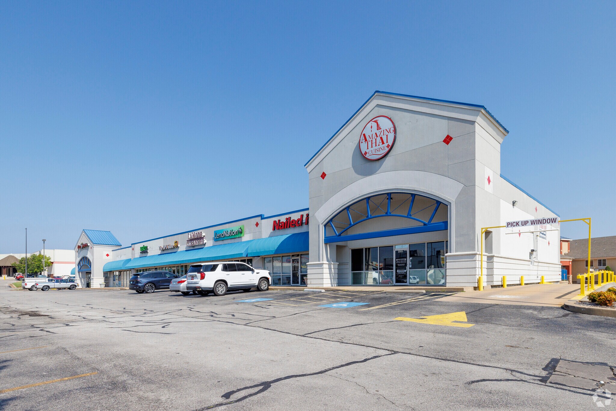 1206-1232 E Kenosha St, Broken Arrow, OK for sale Primary Photo- Image 1 of 1