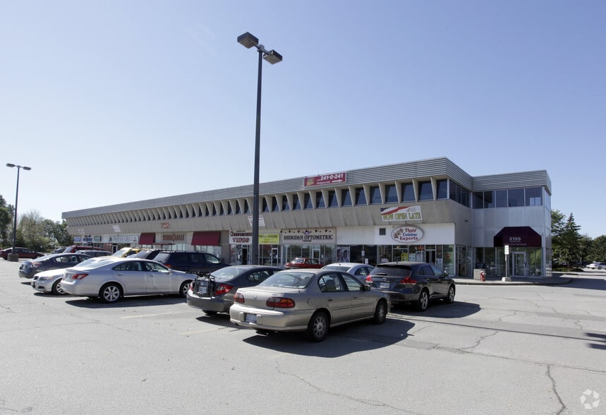 2155 Leanne Blvd, Mississauga, ON for lease - Primary Photo - Image 1 of 8