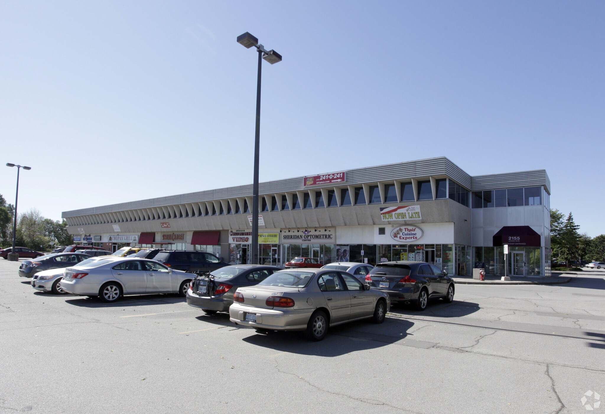 2155 Leanne Blvd, Mississauga, ON for lease Primary Photo- Image 1 of 9