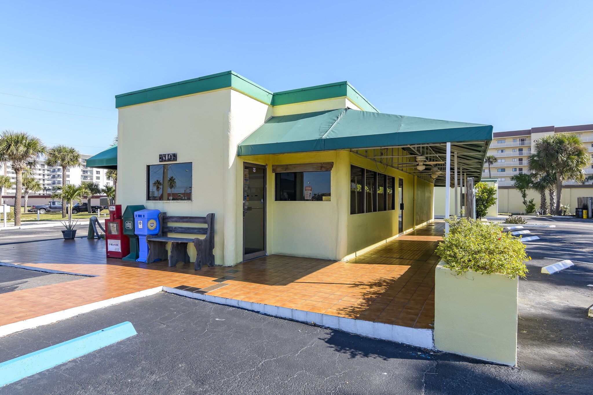 410 N Atlantic Ave, Cocoa Beach, FL for sale Building Photo- Image 1 of 1