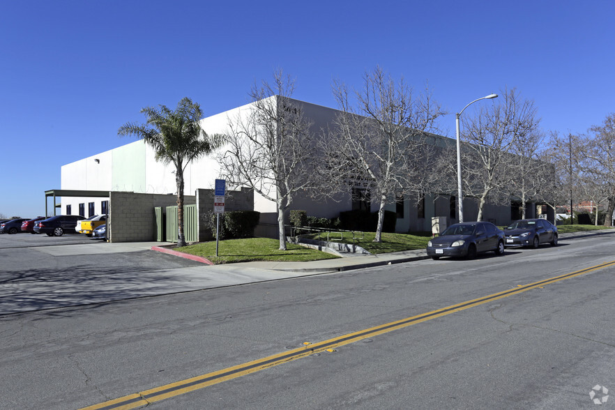 14114 Business Center Dr, Moreno Valley, CA for sale - Primary Photo - Image 1 of 40