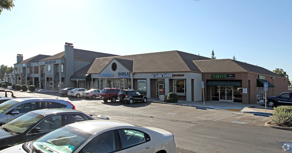 1420 W Kettleman Ln, Lodi, CA for lease - Building Photo - Image 2 of 3