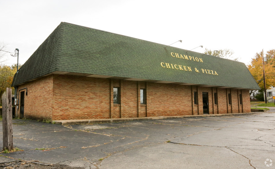 830 State Rd NW, Warren, OH for sale - Building Photo - Image 1 of 8