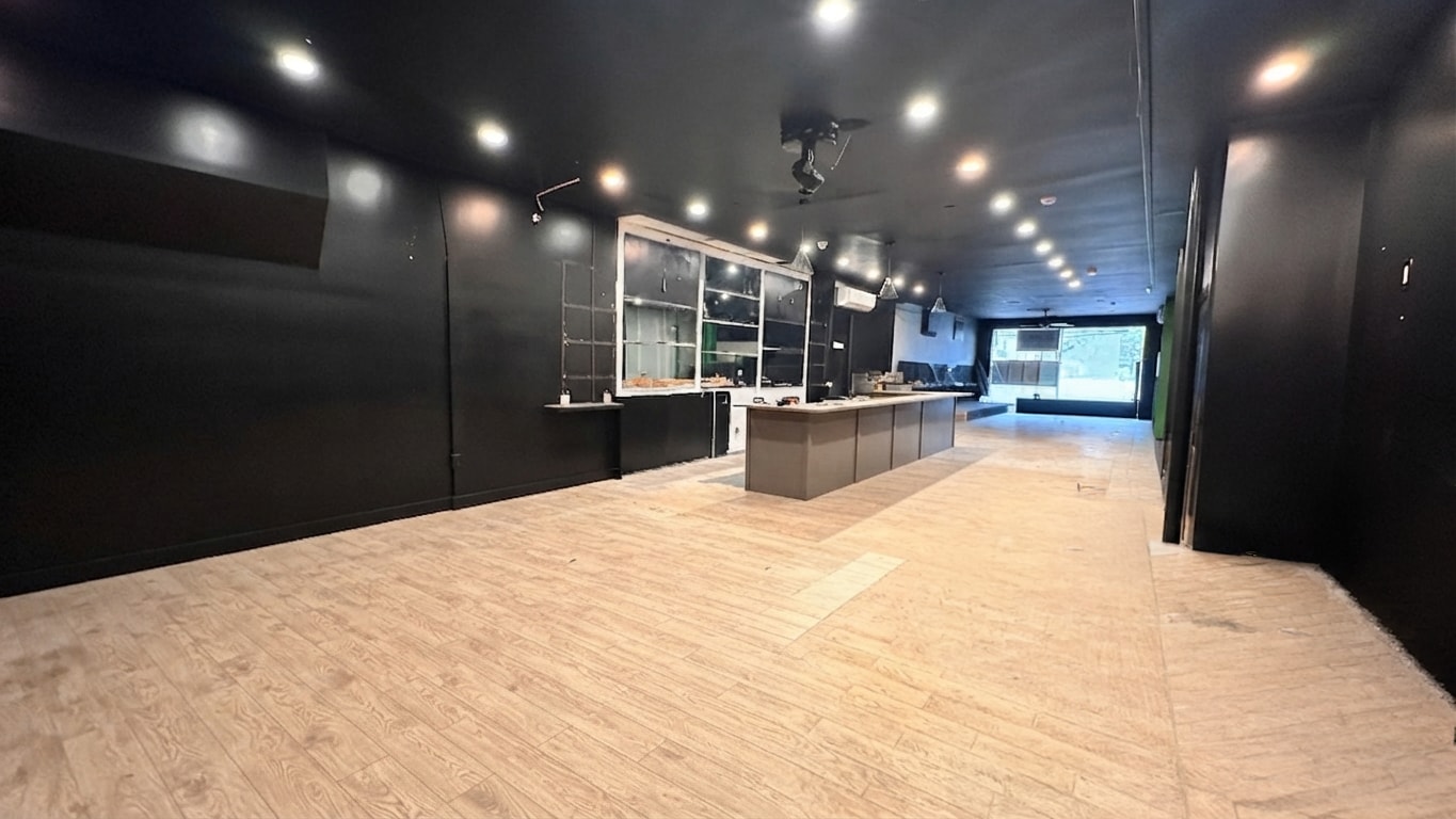 1183 Broadway, Brooklyn, NY for lease Interior Photo- Image 1 of 11