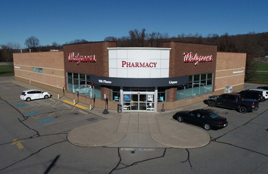 1600 Main St, Follansbee, WV for sale - Building Photo - Image 1 of 1