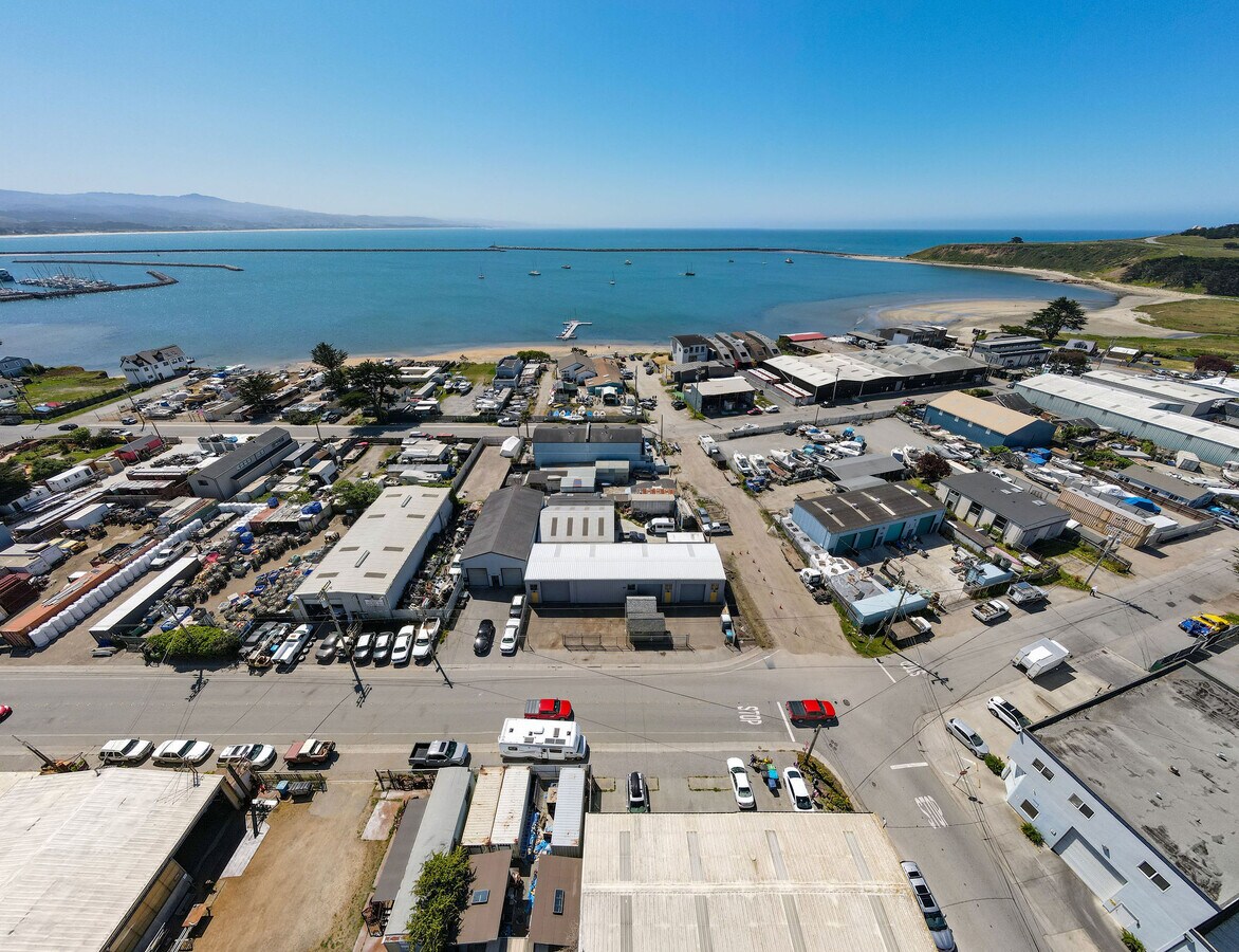 152 Harvard Ave, Half Moon Bay, CA 94019