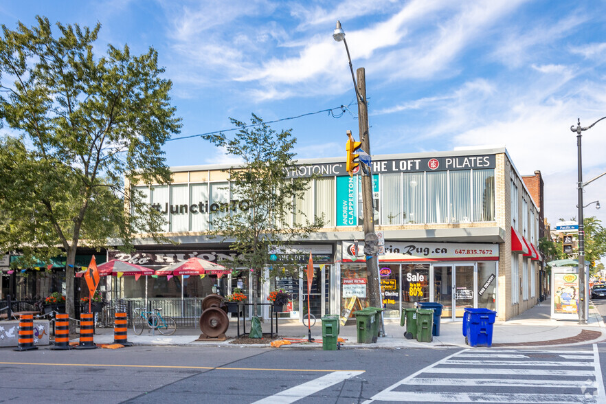 394-400 Pacific Ave, Toronto, ON for lease - Primary Photo - Image 1 of 12