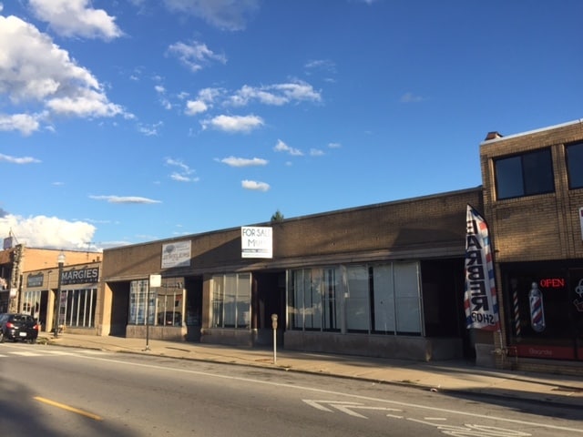 5637 W 63rd St, Chicago, IL for lease - Building Photo - Image 2 of 3