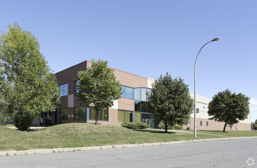 1315 Rue Gay-Lussac, Boucherville, QC for lease - Primary Photo - Image 1 of 3