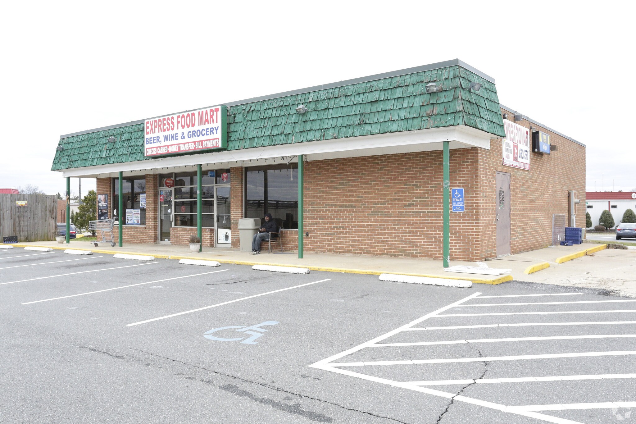 9792 Center St, Manassas, VA for sale Primary Photo- Image 1 of 1