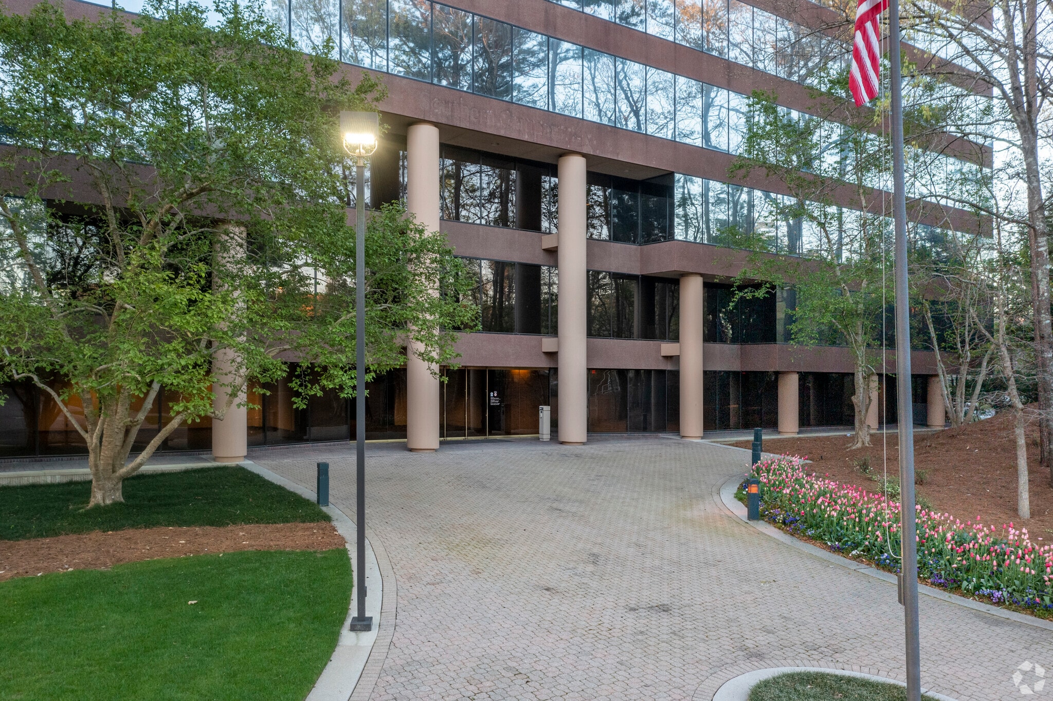 44 Inverness Center Pky, Birmingham, AL 35242 Inverness Center North