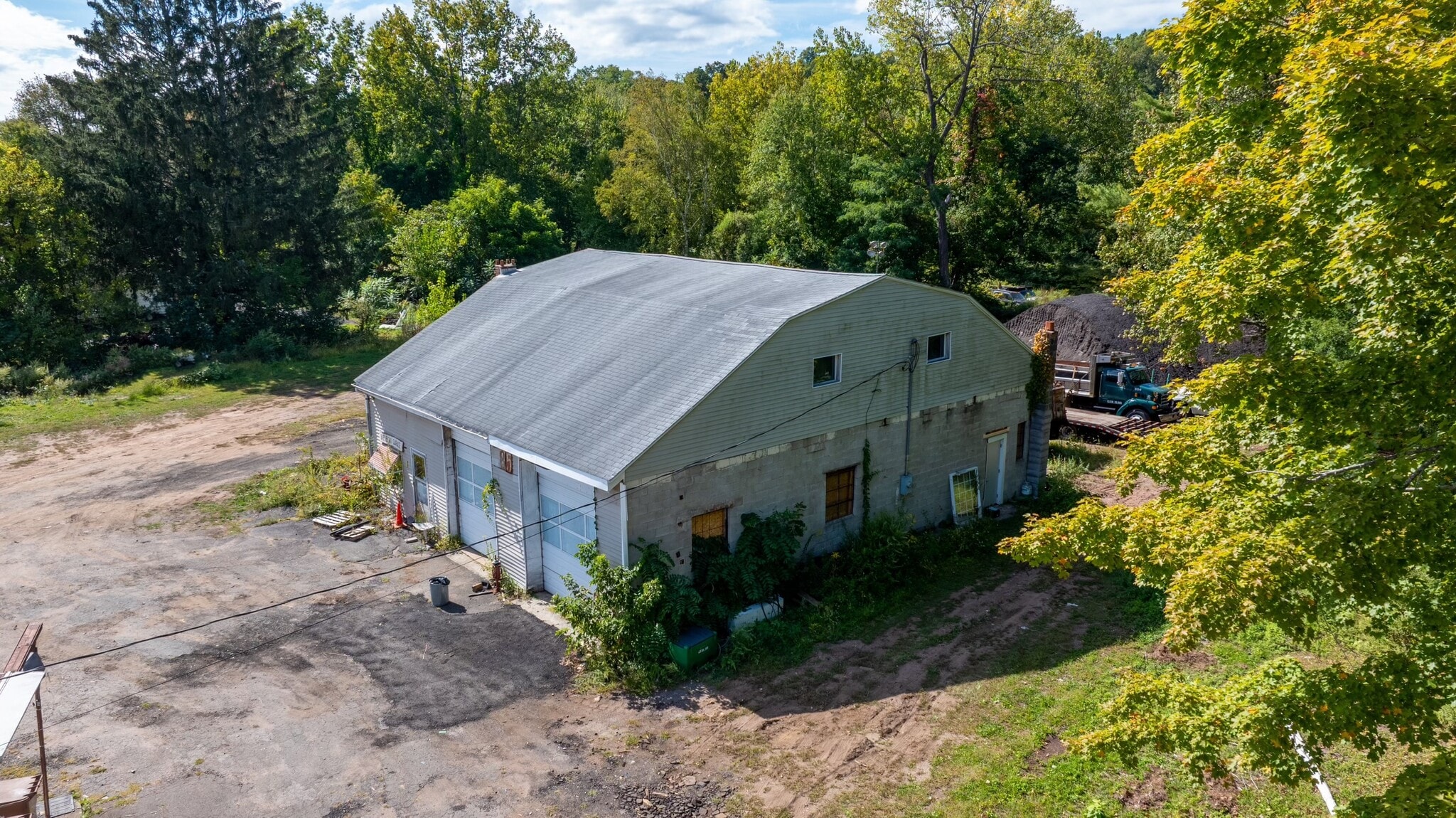 985 Hartford Tpke, Vernon, CT for lease Interior Photo- Image 1 of 13