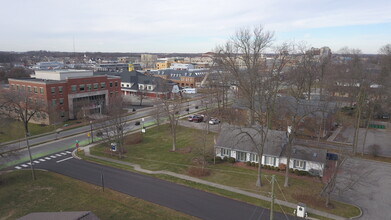 10 Shoshone Dr, Carmel, IN - aerial  map view