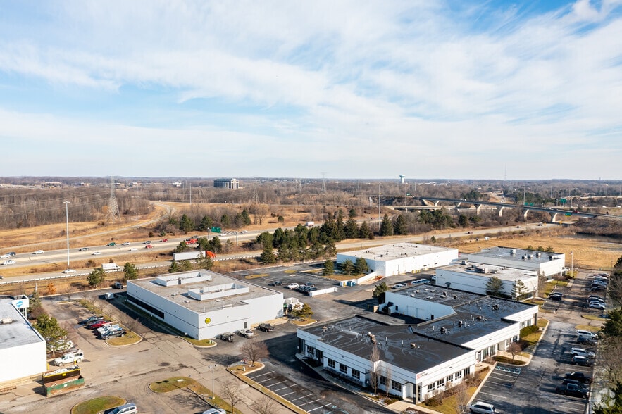 41280 Bridge St, Novi, MI for sale - Aerial - Image 2 of 6