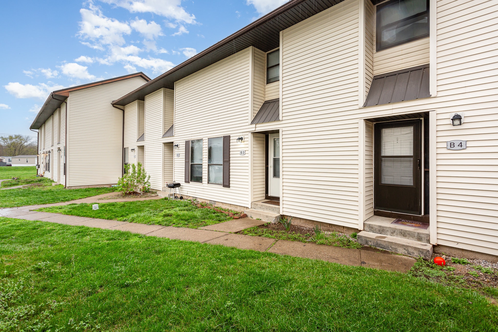 4256 Walnut Rd, Hebron, OH for sale Primary Photo- Image 1 of 10