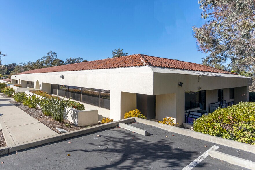 15835 Pomerado Rd, Poway, CA 92064