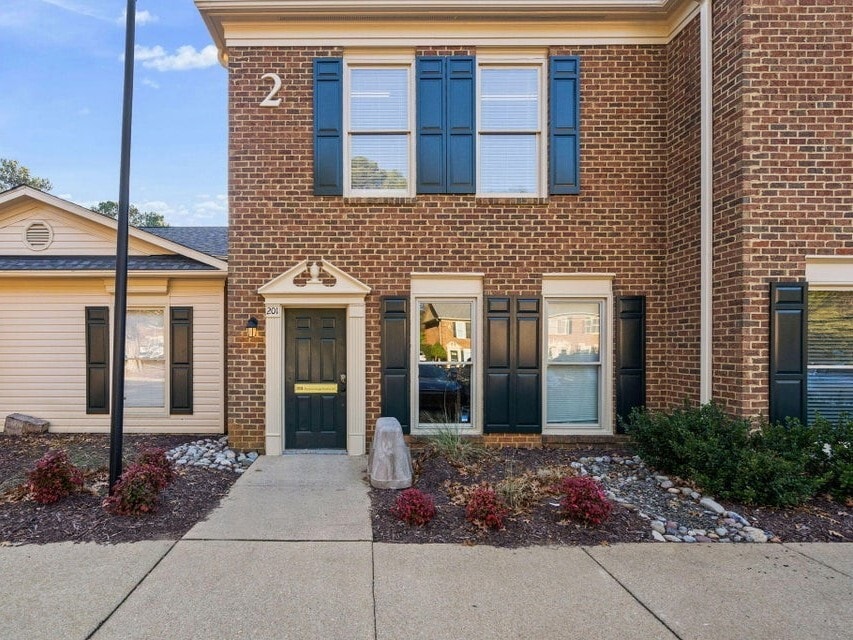 6512 Six Forks Rd, Raleigh, NC for lease Primary Photo- Image 1 of 11