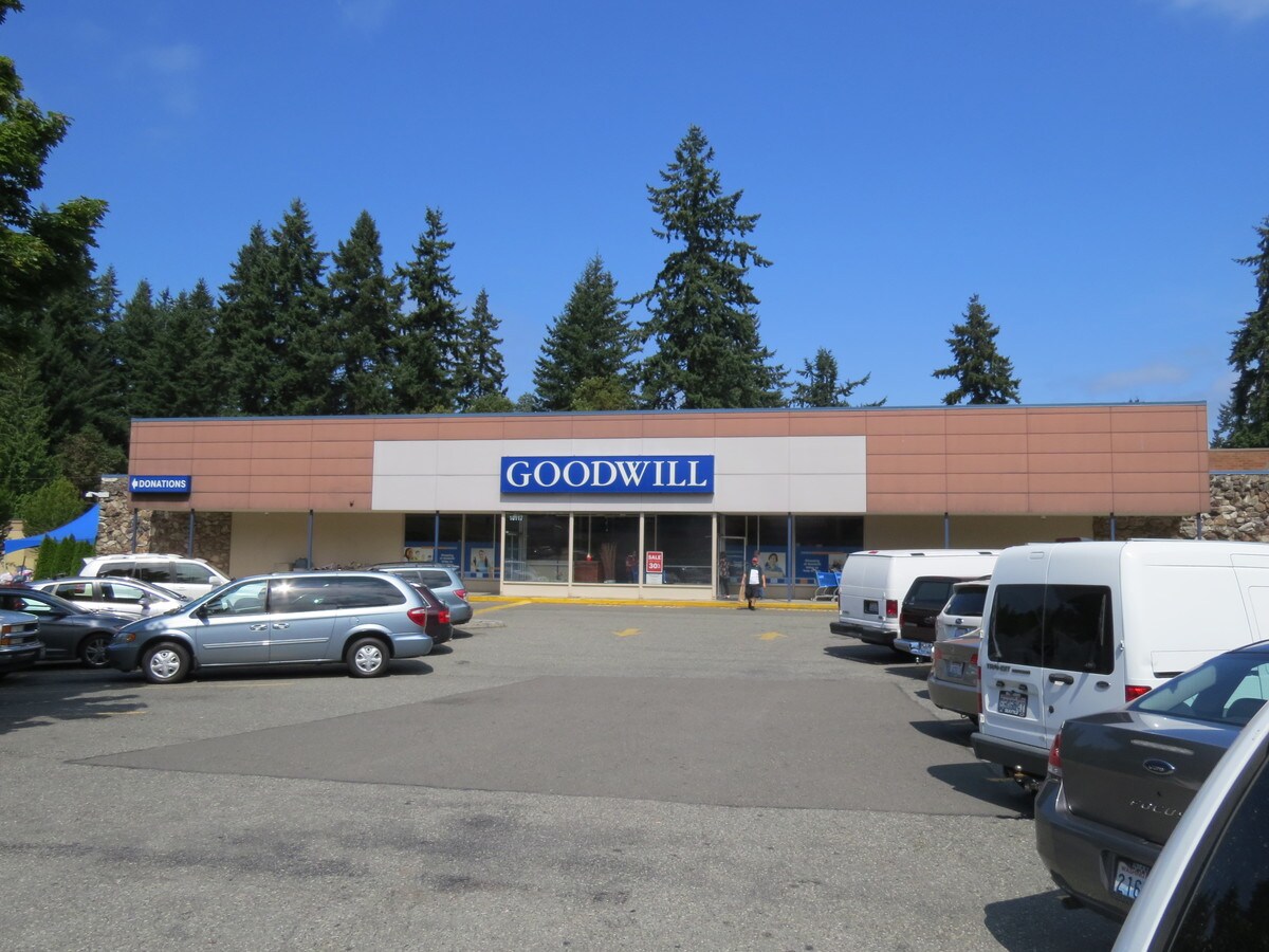 10117 Edmonds Way, Edmonds, WA 98020