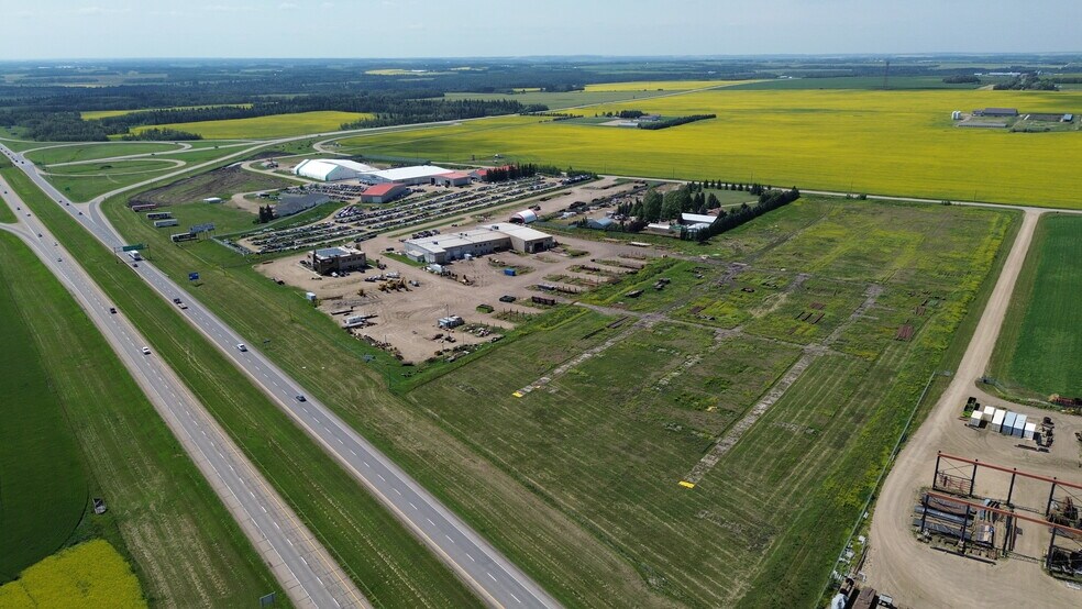 430077 Range 261 rd, Ponoka, AB for sale - Aerial - Image 2 of 3